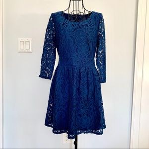 Love, Zoe Navy Mini Lace Dress